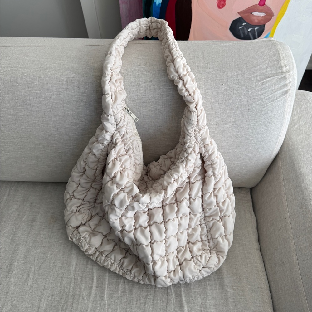 C0S style textured shoulder bag